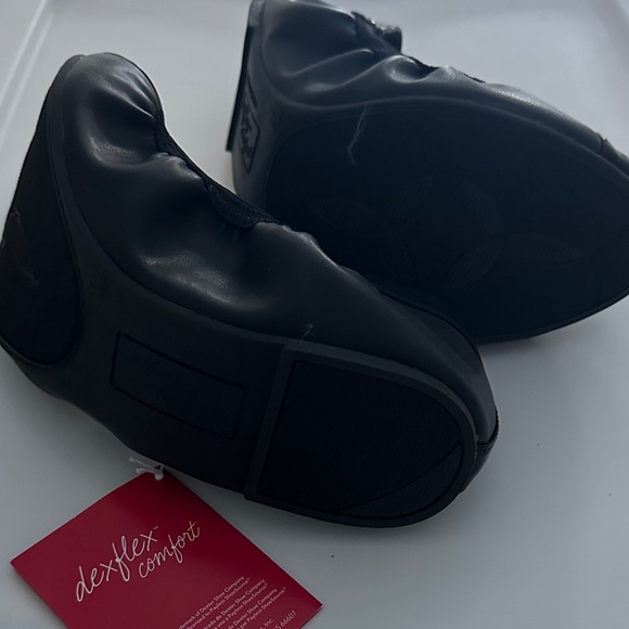 NET Black Ballet Flats - Picture 2 of 4